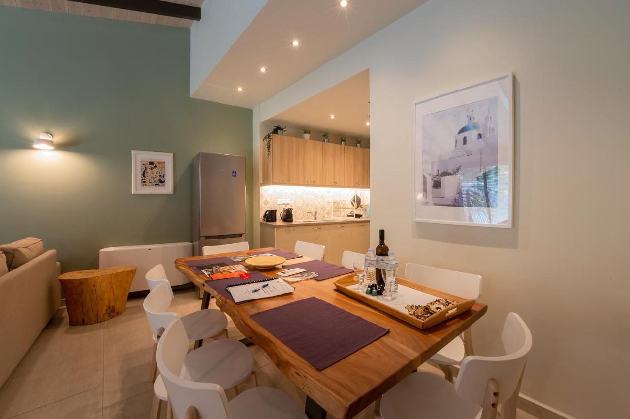 Linas Home - Kalamata Mediterranean Villas מראה חיצוני תמונה