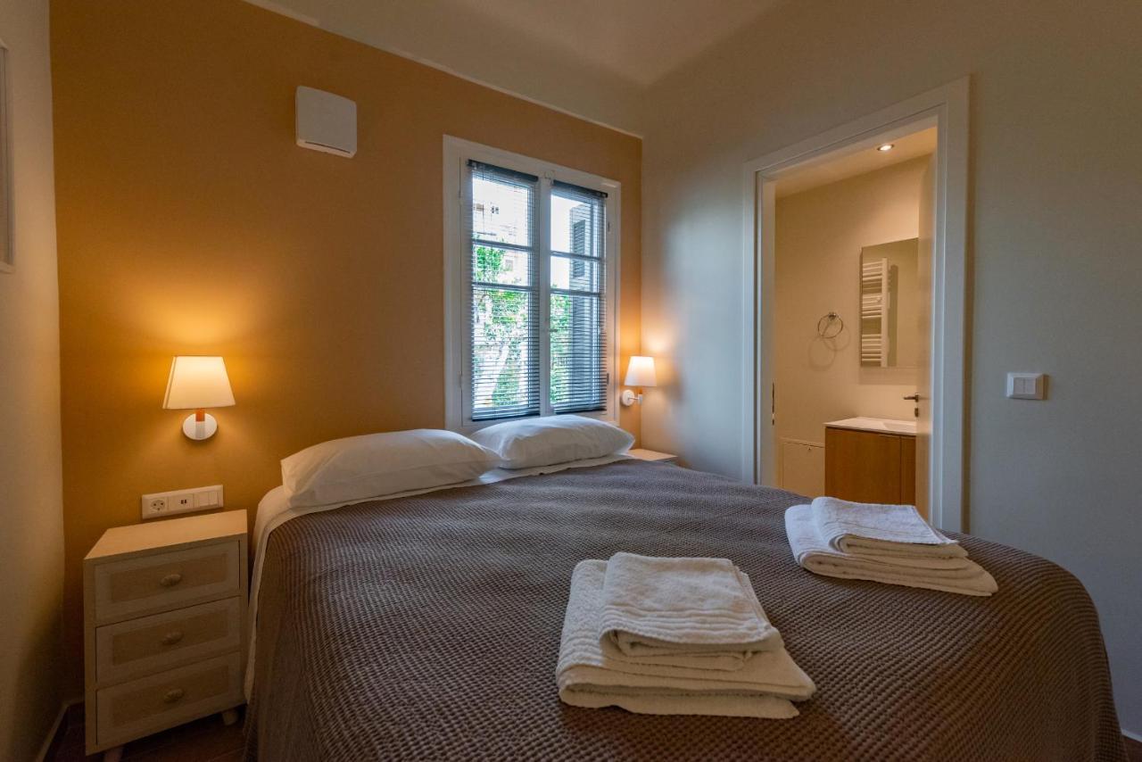Linas Home - Kalamata Mediterranean Villas מראה חיצוני תמונה