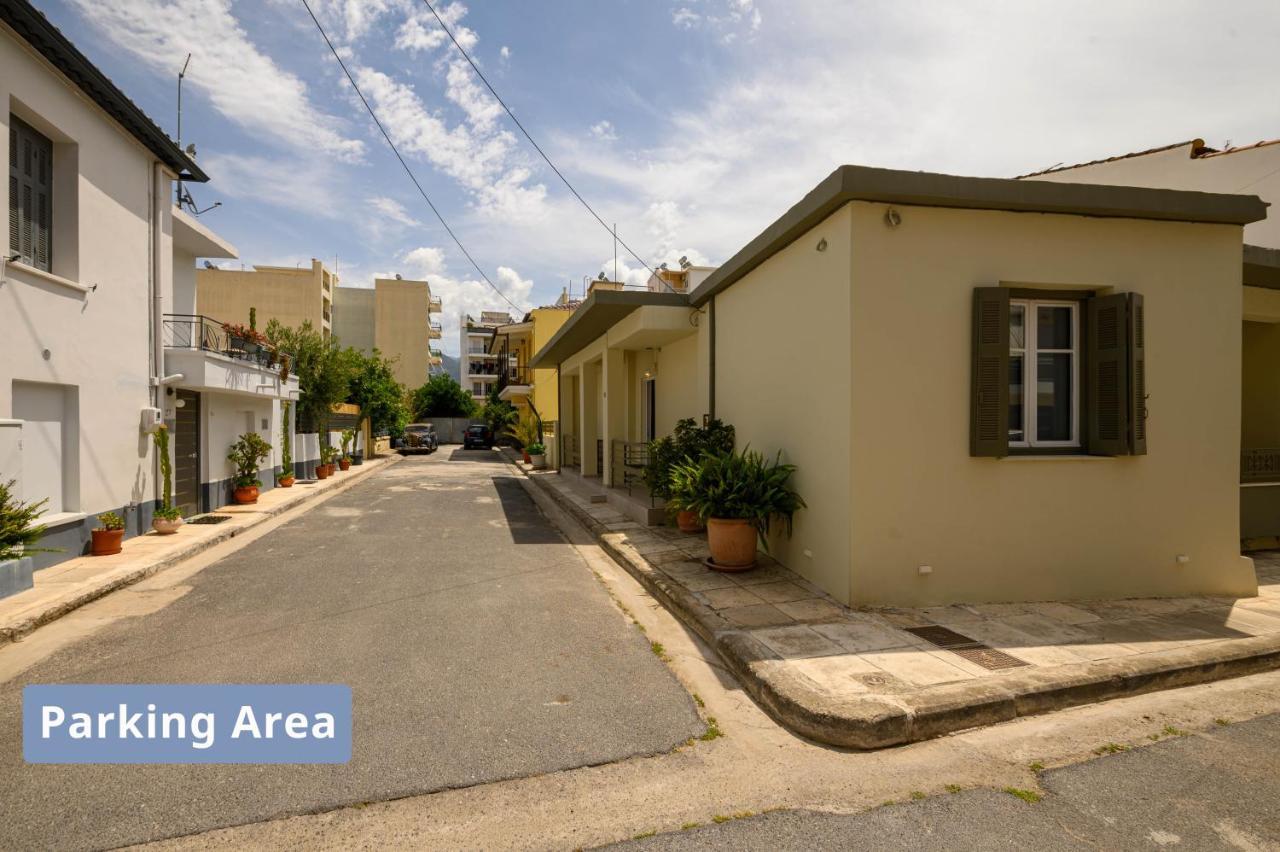 Linas Home - Kalamata Mediterranean Villas מראה חיצוני תמונה